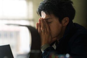 フロントライン,配信,動画